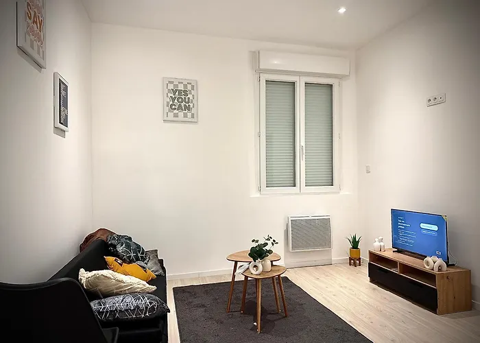 écrin De Appartement Roye (Somme)